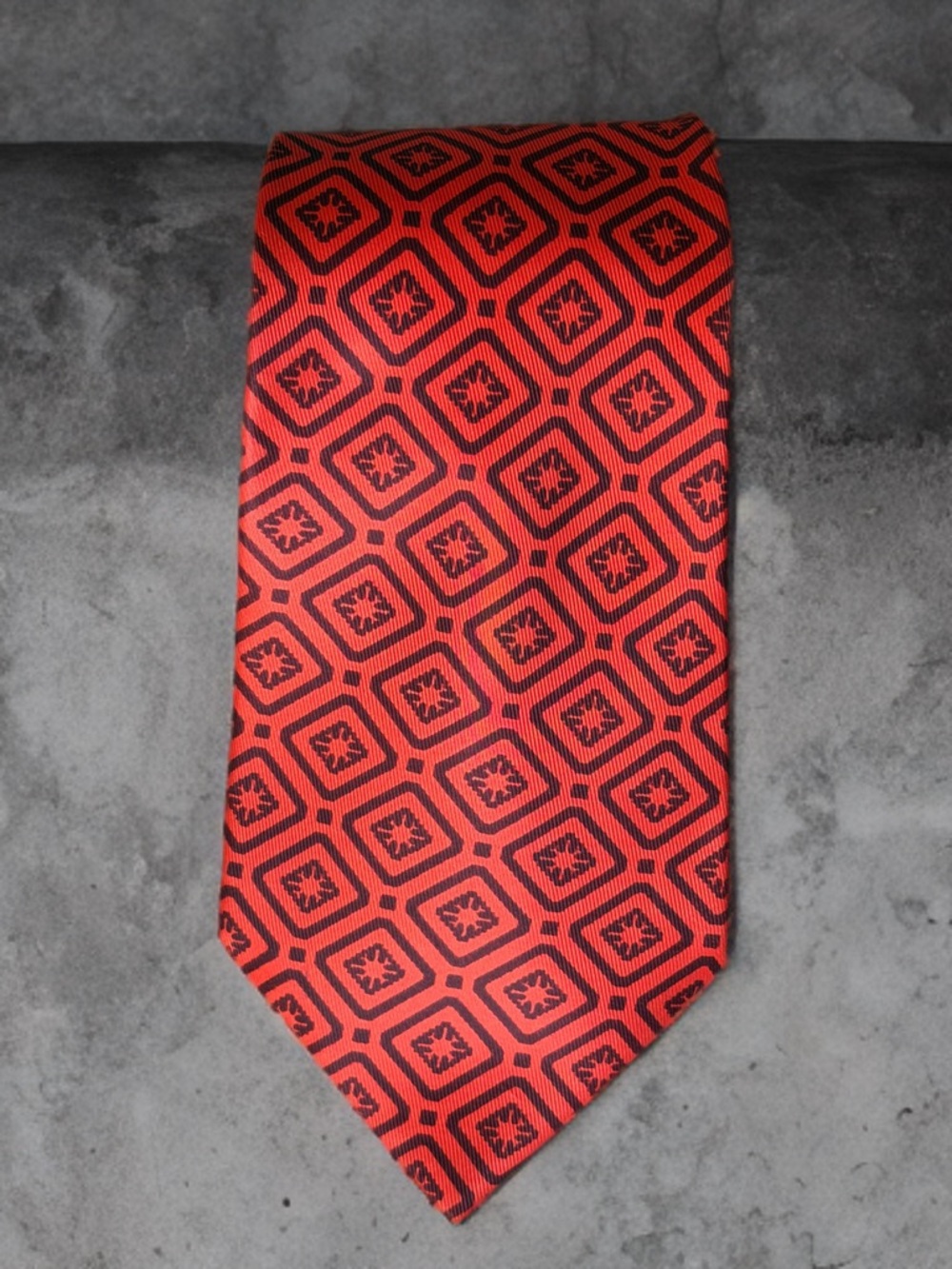 Vintage Orange and Purple Geometric Print Men's Tie